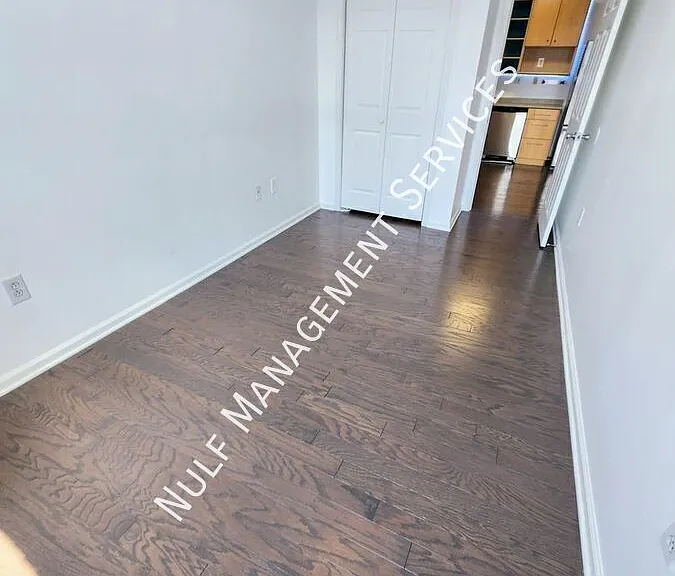 5170 Butler St #3 — Photo 5