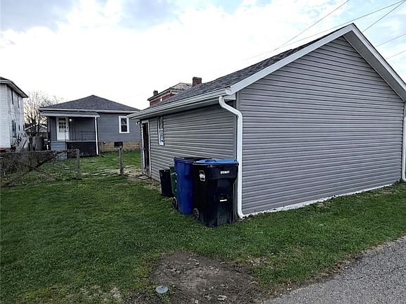 4th image of 776 Larzelere Ave