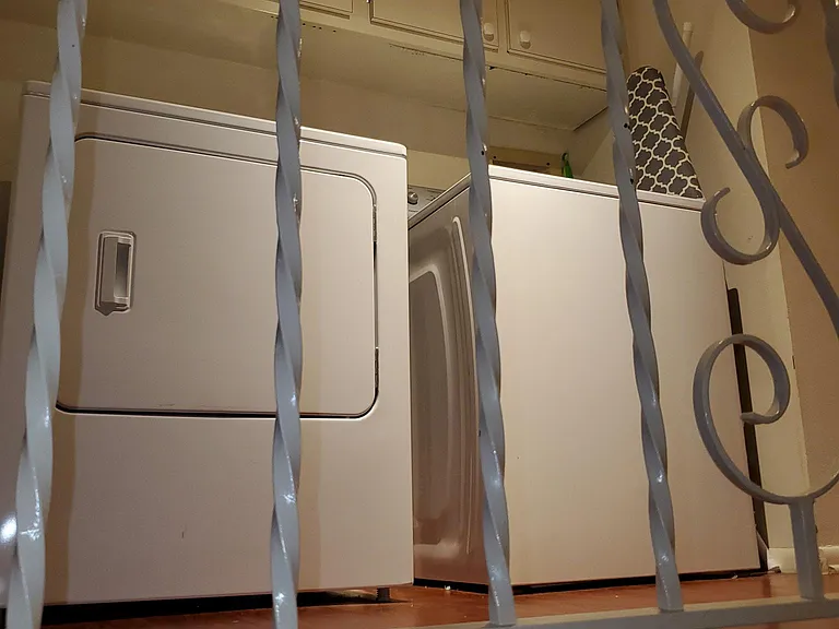 824 NE 27th Ave — Photo 12