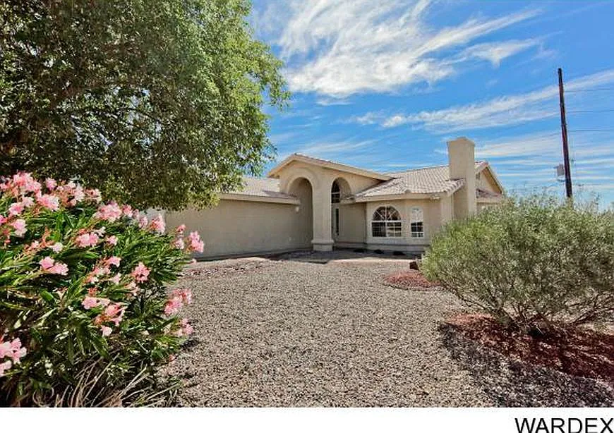 Palo Verde Blvd N, Lake Havasu City — Photo 2
