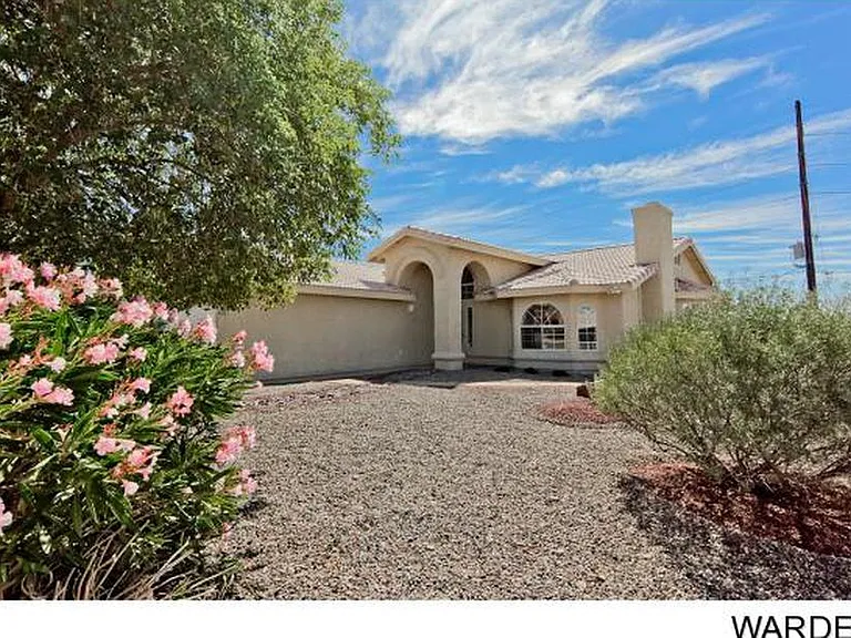Palo Verde Blvd N — Photo 2