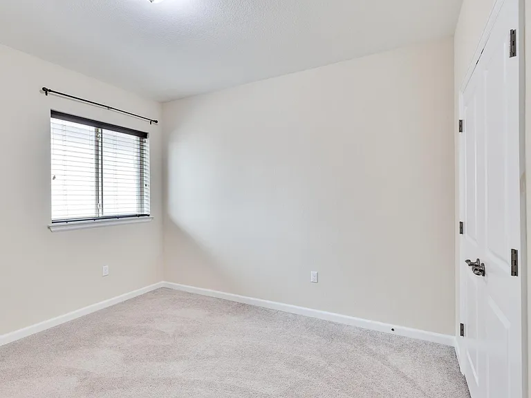 14208 Tyburn Trl — Photo 8