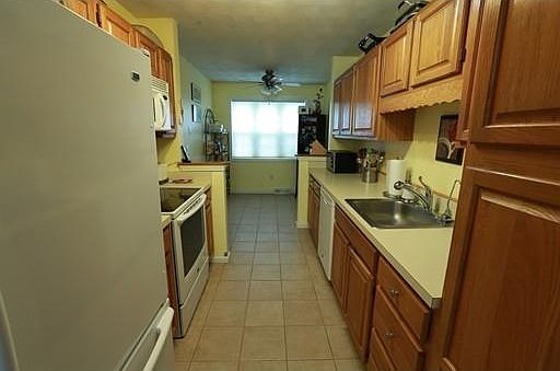 4th image of 131 Laurelwood Dr