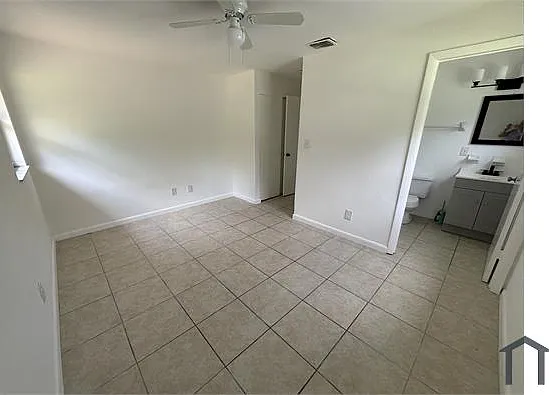 2601 S Marshall Ave — Photo 6