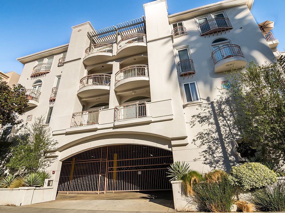 1st image of 1920 S Beverly Glen Blvd APT 303