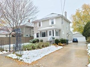 1121 Center St E, Rochester, MN 55906