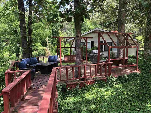 4th image of 1662 Pineview Ln