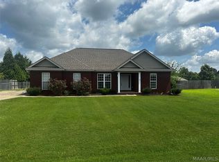 90 Stoneridge Dr, Tallassee, AL 36078