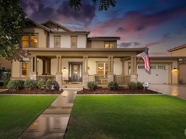12214 Parkerhill Dr, Bakersfield, CA 93311