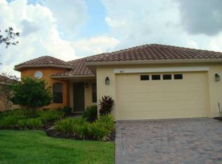 467 Indian Wells Ave, Poinciana, FL 34759