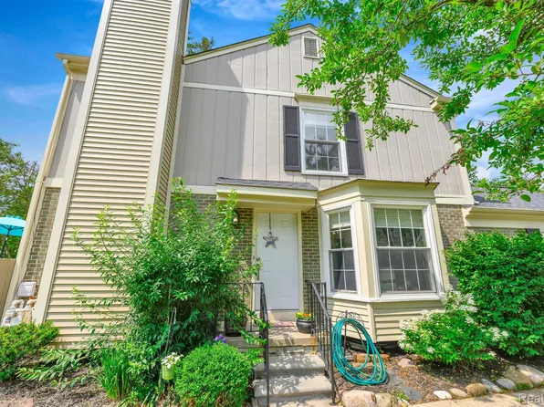 1263 Candlestick Ln, Rochester, MI 48306