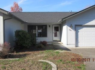 2401 Fox Run, Medford, OR 97504