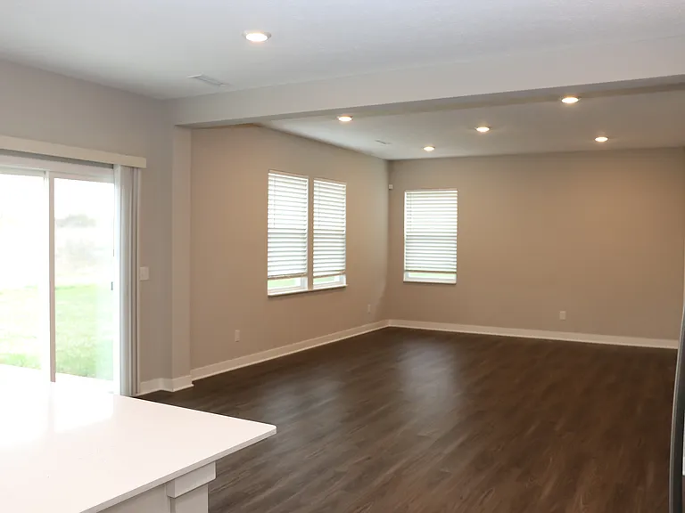 2704 Grassy Branch Dr — Photo 5