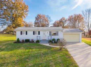 3038 Nettie Dr, Saint Louis, MO 63129