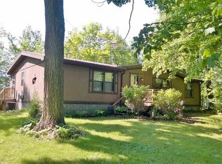 24802 Arrowhead Trl, Cleveland, MN 56017