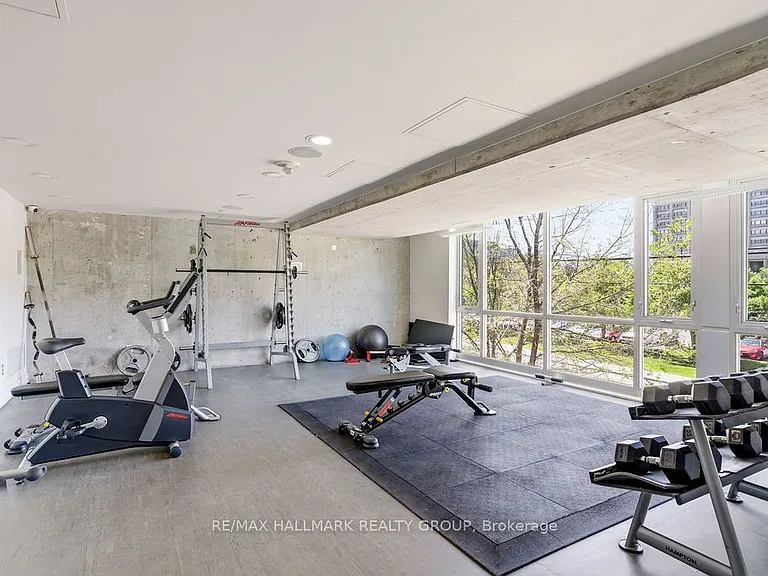 201 Parkdale Ave #805 — Photo 17