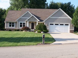 2317 Outback Dr, Hudsonville, MI 49426