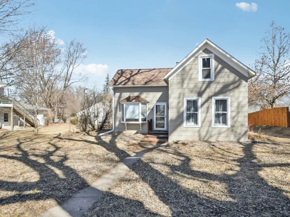 1518 W 6th St, Red Wing, MN 55066