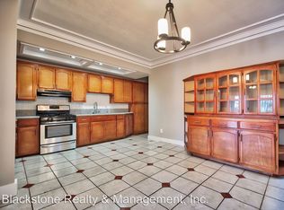 2824 1/2 S La Salle Ave, Los Angeles, CA 90018