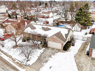 1837 Harris Ln, Xenia, OH 45385