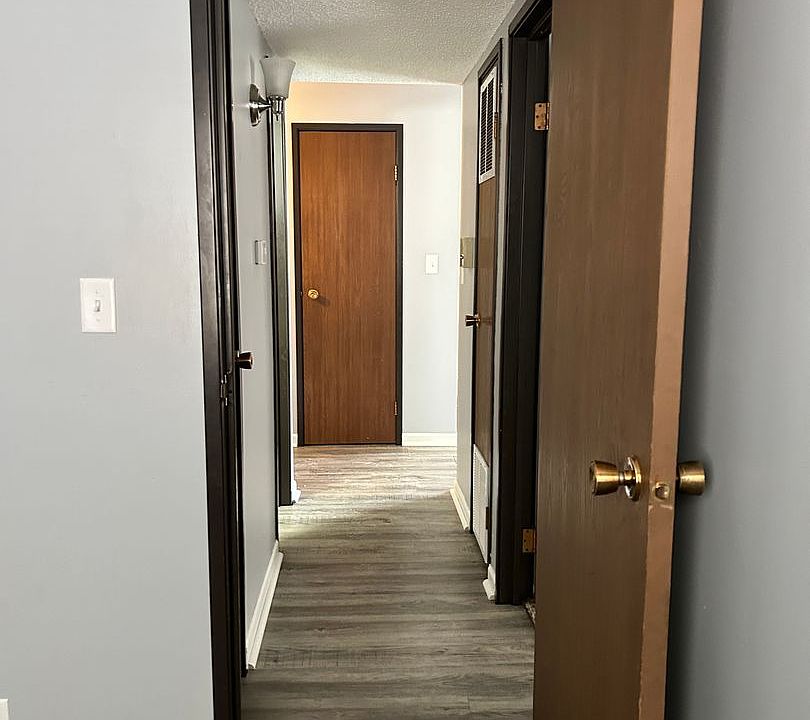 1st image of 1541 S 21st St #6