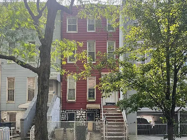 202 Spencer St, Brooklyn, NY 11205