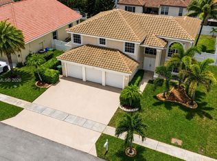 Silver Lakes At Pembroke, Pembroke Pines, FL 33029
