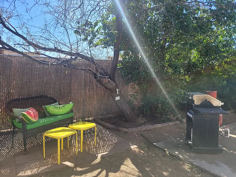 N Catalina Ave — Photo 10