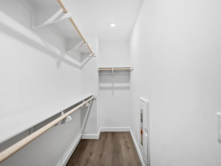 684 Panorama Ln — Photo 30