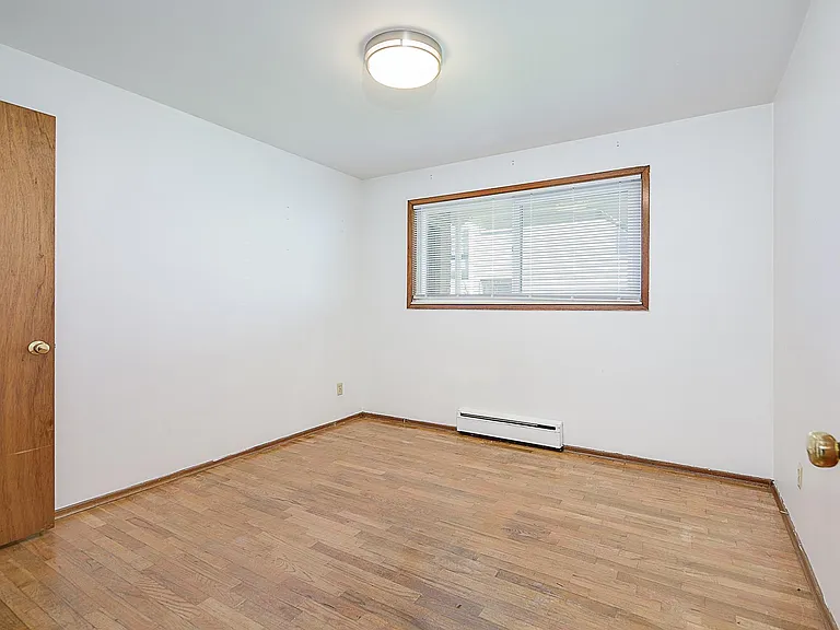 653 W Nickerson St #201 — Photo 9