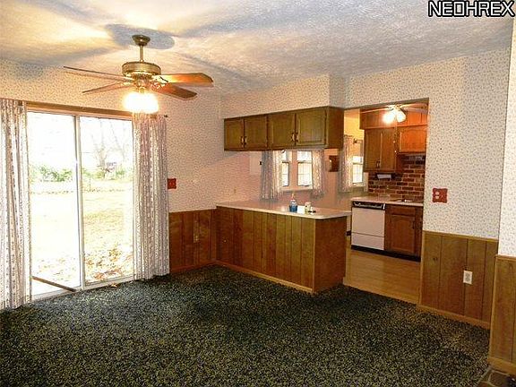 Dining/Kitchen