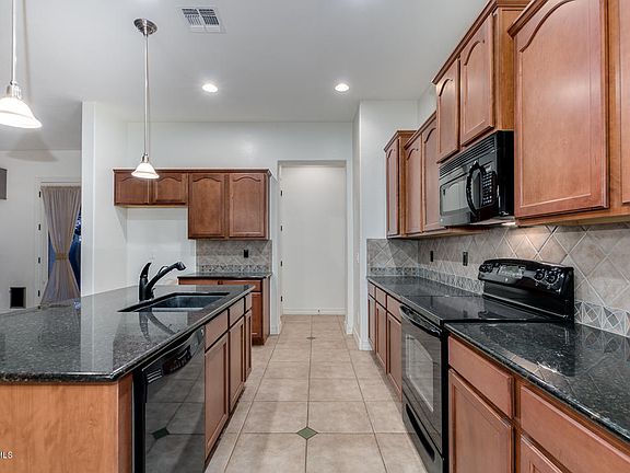 4th image of 12929 N 151st Dr