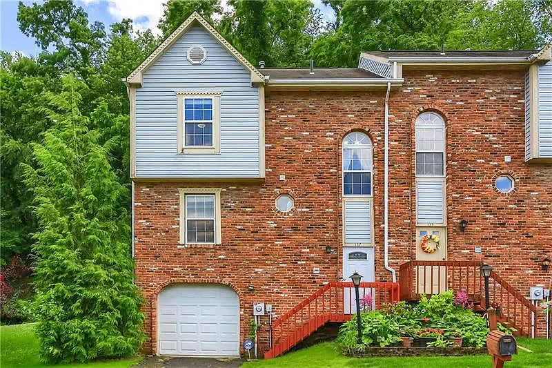 137 Villa Dr photo 1