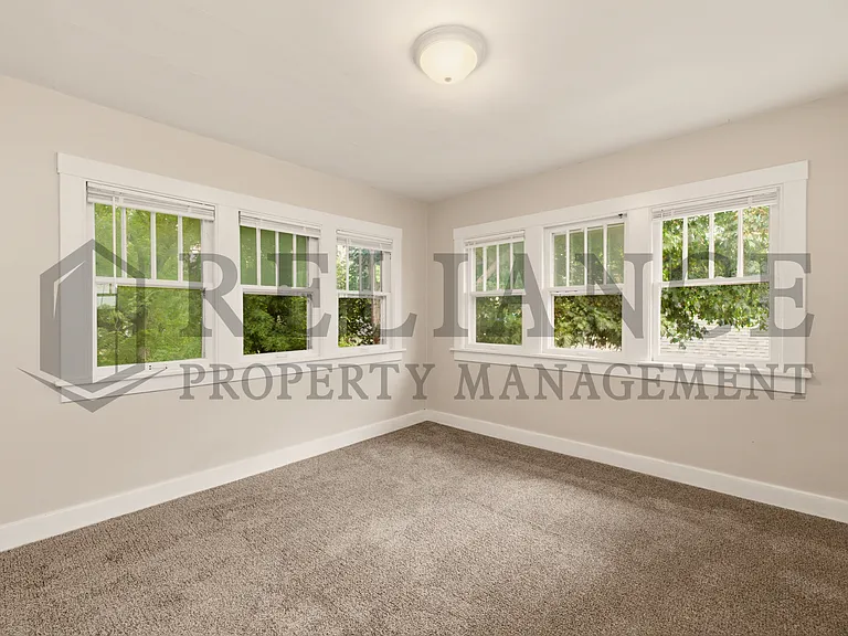 525 S Chautauqua Ave — Photo 45
