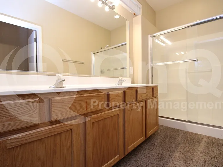 807 W Sunset Dr — Photo 34