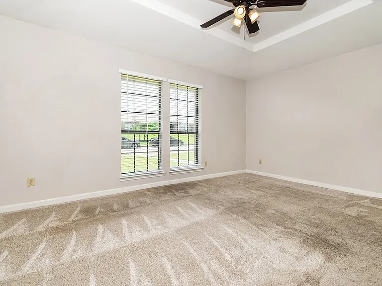 3315 Kellie St — Photo 11