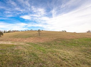 28 Tamerlane Way, Leicester, NC 28748