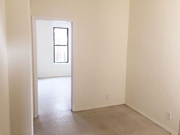 2nd image of 352 E 139th St APT 1E