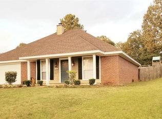 416 Vista Ct, Richland, MS 39218