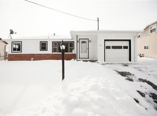 65 Impala Dr, Rochester, NY 14609