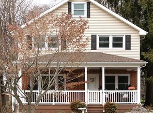 327 15th St, New Cumberland, PA 17070