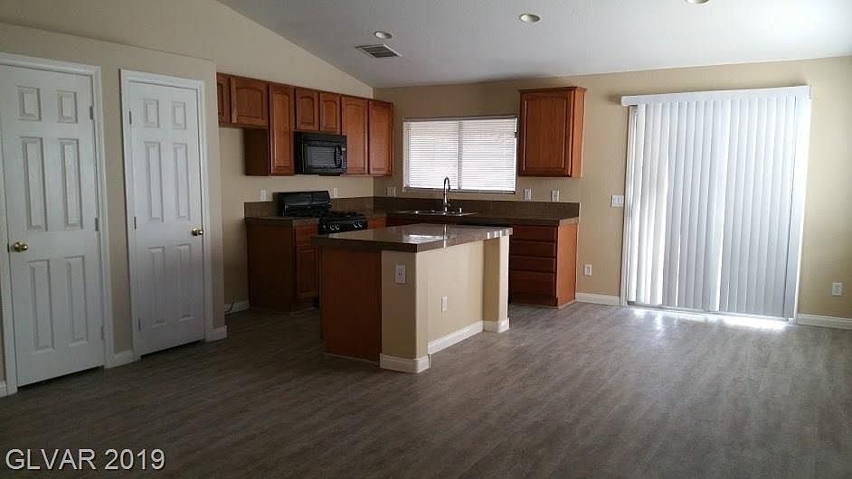 2nd image of 5728 Breezy Wind Ct