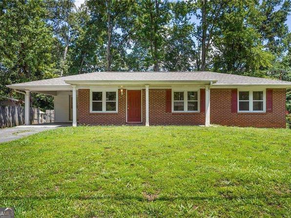 2416 Lakewood Dr NW