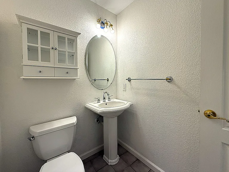 Groundfloor Guest Bathroom
