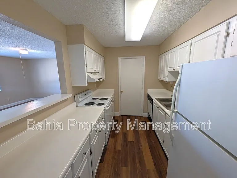 13401 Arbor Pointe Cir #201 — Photo 8