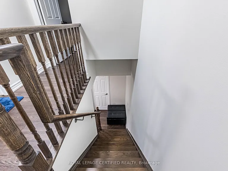 581 Allport Gate — Photo 27