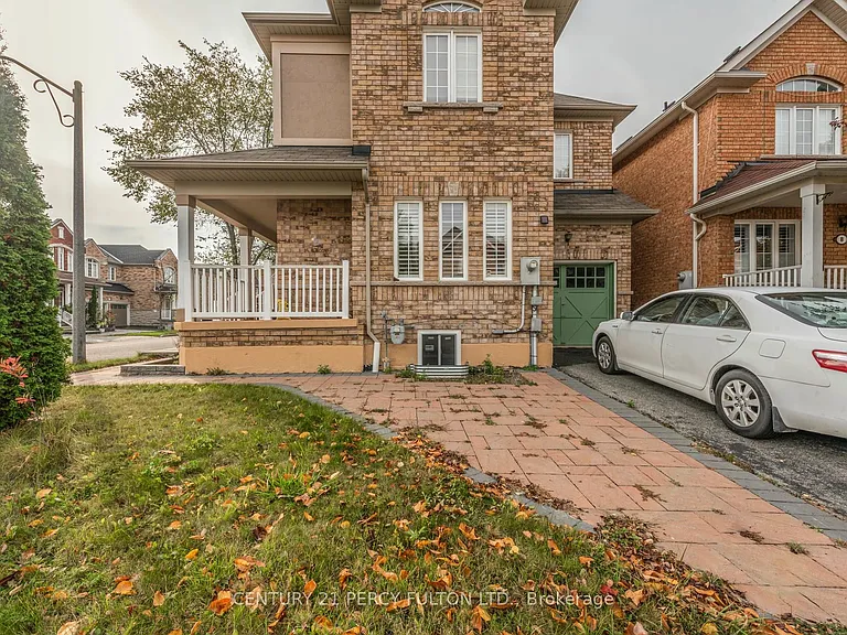 1 Cragg Cres #BASEMENT — Photo 2