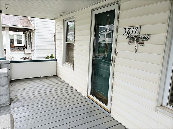 3rd image of 3817 Behrwald Ave