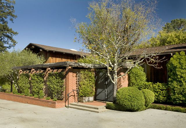 1st image of 933 W Santa Inez Ave