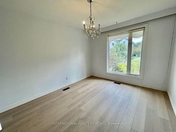 2nd image of 198 Waterloo Ave